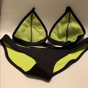 Triangl Bikini Black & Neon Green